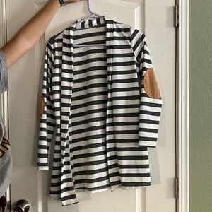 Couple good random tops in my closet. Good quality and great for younger girls